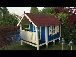 Spielhaus Bauanleitung In 6 Schritten Zum Eigenen Kinderspielhaus Strukturierter Aufbau Von Spielhaus Selber Bauen Spielhaus Garten Kinder Spielhaus Garten