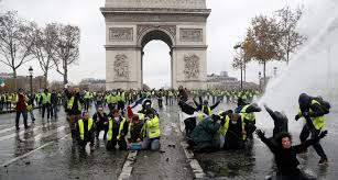 RÃ©sultat de recherche d'images pour "sanctions contre les casseurs gilets jaunes"