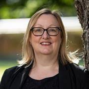 Lisa McKenna Profile