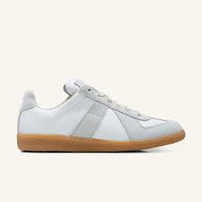 Shop with afterpay on eligible items. Women S Replica Low Sneakers Maison Martin Margiela White