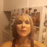 Iona Passik's Instagram, Twitter & Facebook