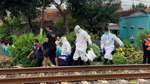 Abu bakar mengabarkan istrinya hj. Breaking News Warga Gunungkidul Tewas Tertabrak Kereta Api Di Dekat Jembatan Layang Janti Tribun Jogja