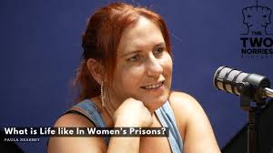 Paula Kearney's Instagram, Twitter & Facebook