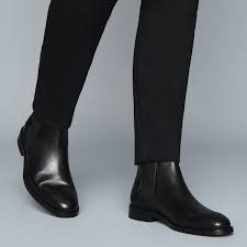 Explore our range of leather and suede styles. Tenor Black Leather Chelsea Boots Reiss