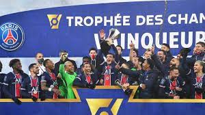 Massimo perrone (a cura di),. Al Psg Il Primo Trofeo Del 2021 Marsiglia K O Nella Supercoppa
