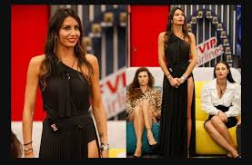 Enock in particolare non si è sentito bene. Gf Vip 5 Il Look Pazzesco Di Elisabetta Gregoraci Questa Volta Poco Costoso Ma Super Chic Unf Donna