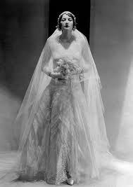 1930s Chanel Lace Wedding Gown Worn By Bride Betty Garst 1930s Wedding Fashion Con Wedding Gowns Vintage Wedding Dresses Vintage 20s 1920s Wedding Dress