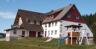 Guten abend, wir wollten uns für die zahlreichen bestellungen bedanken und nochmal darauf hinweisen, dass wir auch rumpsteak (220g 17,50€) und kalbsschnitzel anbieten. Haus Furderer Eisenbach Schwarzwald Unterkunfte