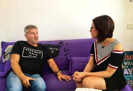„e un tip foarte simpatic, un. Dan Bittman In Lacrimi Vorbind Despre Mama Sa La Pastila De MotivaÈ›ie