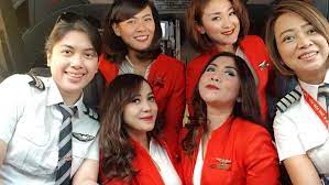 Maybe you would like to learn more about one of these? Airasia Paints The Skies Red Featuring 88rising With A New Logo Jet World Airline News