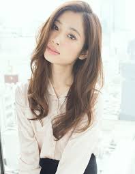 ROULAND》篠原涼子さん風かきあげ前髪/レイヤー20代30代40代：L002173000｜ローラン(ROULAND)のヘアスタイル｜ホットペッパービューティー