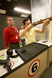 Armele de airsoft sunt stipulate in legea nr.117 din 15.06.2011 pentru modificarea şi completarea legii nr. ModificÄƒri La Legea Privind Regimul Armelor Si MuniÅ£iilor Ce Trebuie SÄƒ Stie DeÅ£inÄƒtorii Unui Permis De Port ArmÄƒ