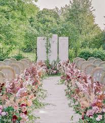 Vibrant pinks, corals and oranges set the tone for this lush spring garden wedding style shoot planned by avp weddings & events. Wedding Themes Archives Weddings Romantique