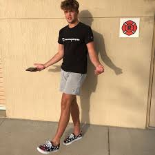 Gav said we needed to pull over. After being back home for a few months  now, I would have to say my favorite part is just hanging with my family.  My parents