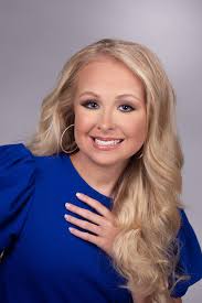 Taylor Quinn Miss Murfreesboro Teen Volunteer 2022