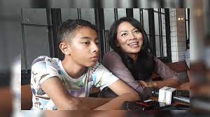 Among his achievements as a singer and actor: Akui Kesulitan Mendapatkan Pacar Anak Dewi Lestari Kini Beranjak Remaja Tribun Manado