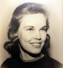 Caroline Singleton's Instagram, Twitter & Facebook