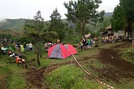 Pemandangan indah kebun teh sidamanik. Buper Cidewata Majalengka Suguhkan Pesona Alam Saat Purnama Portal Majalengka