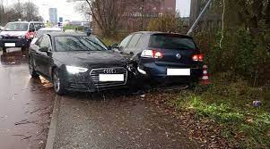 Adjai badloe is op 28 november 2017 voor zijn huis aan de apolloburg in nieuwegein in zijn auto doodgeschoten, 's ochtends rond tien voor acht, op het moment dat veel mensen naar hun werk. Motief Liquidatie Timon Badloe Nog Altijd Onduidelijk Om Eist Celstraffen Tot 24 Jaar Boevennieuws Pro
