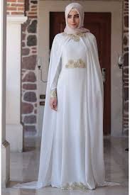 Amine Huma Pelerinli Kardelen Abiye Elbise Http Www Sedanur Com Amine Huma Pelerinli Kardelen Abiye Elbise 3080 Ekru Evening Dresses Dresses Islamic Fashion