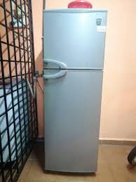 Kumpulan gambar dp bbm bergerak gif lebaran dan sms kata ucapan selamat idul fitri dari yang formal, lucu dan gaul dalam 3 bahasa, indonesia, jawa, sunda. Mesin Basuh Dan Peti Ais Jualan Pindah Rumah Condition Seperti Dalam Gambar Kitchen Appliances On Carousell