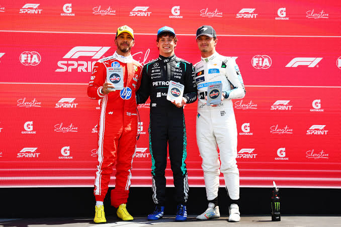 Antonelli le gana el pulso a Hamilton en un intenso Sprint de F1 en Silverstone