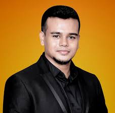 Samuel Lazarus's Instagram, Twitter & Facebook