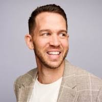 Joey Elkins's Instagram, Twitter & Facebook