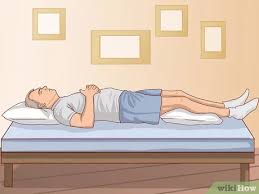 Bagaimana posisi tidur yang baik untuk penderita skoliosis? Cara Memperbaiki Postur Ketika Tidur Dengan Gambar Wikihow