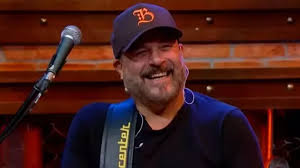 Estado de saúde de Mingau: músico deve passar por desospitalização em  breve. Entenda! - Purepeople