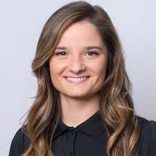 Alexis Anderson's Instagram, Twitter & Facebook