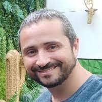 Carmelo Centeno's Instagram, Twitter & Facebook