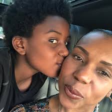 now that ohm left gmtv I wish he can join👇 or me mind