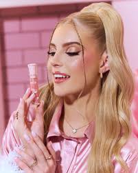 Pink Up Cosmetics added a new photo.