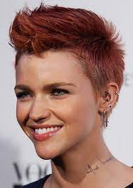 Let us know by commenting below. 50 Best Hairstyles For Short Red Hair