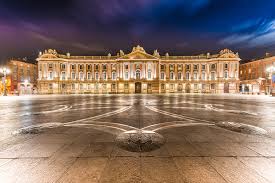 Alle ticketpreise werden direkt von unseren partnern und in echtzeit. Bordeaux And Toulouse Ranked Best Cities For French Property Investment In 2016 Home Hunts Luxury Property Specialists