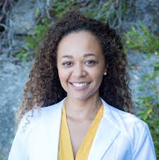 Acupuncturist Naomi Graham L.Ac.