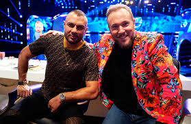 Laura tried to represent her country another time, participating in a magyar dal 02 with two songs. Feke Pal Uj Parja Mar Nem Titok Ki Az A Musorvezeto Akibe Beleszeretett Hazai Sztar Femina