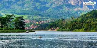 Maybe you would like to learn more about one of these? Bendungan Selorejo Cantiknya Tidak Bisa Dibendung