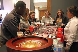 Ask questions and get answers from people sharing their experience with treatment. February S Vol Night Long Kicks Off With The Big Quiz Thing Campus News Utdailybeacon Com
