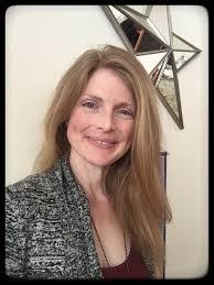 Amanda Mitzel's Instagram, Twitter & Facebook