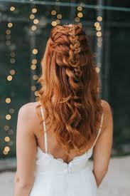 brautfrisuren 2018 fur mittellange und lange haare mit glitter brautfrisur frisur hochgesteckt lange haare