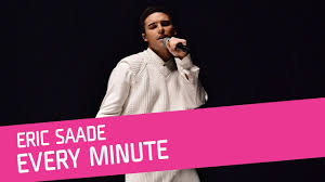 Mit einem erdrutschsieg und dem segen von jury und zuschauern hat der sänger tusse die fahrkarte zum eurovision song contest nach rotterdam gewonnen. Melodifestivalen 2021 Schweden Schickt Die Tusse Aufrechtgehn De