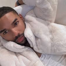 Nadia Bowley (@nadiabowls)