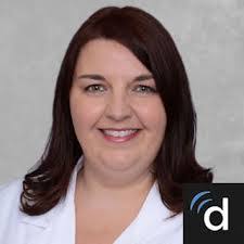 Stephanie Deleon's Instagram, Twitter & Facebook