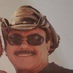 Richard Milbauer's Instagram, Twitter & Facebook