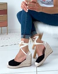 Espadrilles compensées cuir marron monty rainbow. Espadrilles A Talons Compenses En Dentelle Noire A Lacets