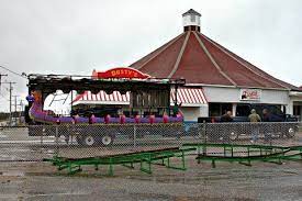 Flying Horse Carousel Misquamicut Beach R I Weekend In New England New England Travel Travel Life