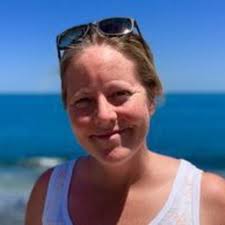 Krista Nicholson's Instagram, Twitter & Facebook