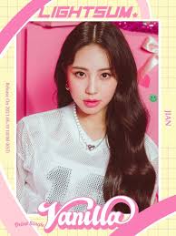 Signed polaroid for 16 customers (random draw). Lightsum Members Profile Updated